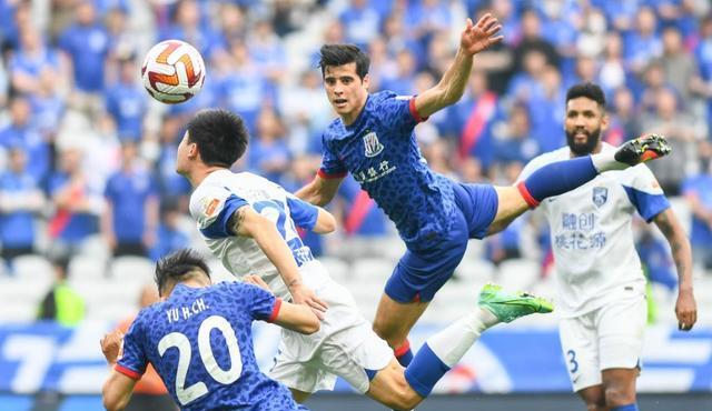 尤其是鲁能, 直接让鲍亚, 球队在比赛