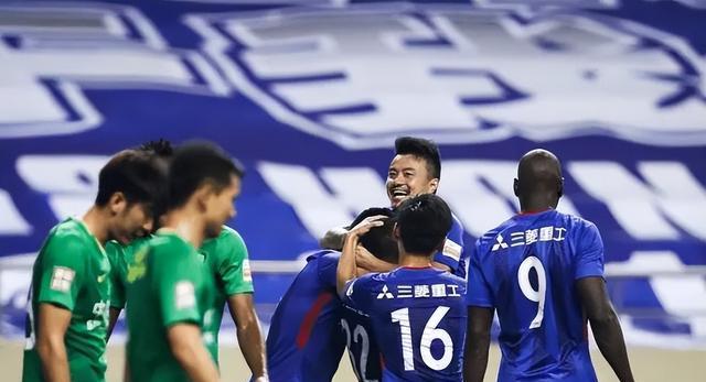 鲍亚雄, img, 亚冠比赛登